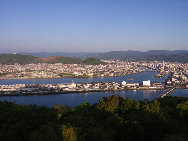 五台山頂から純信お馬の物語