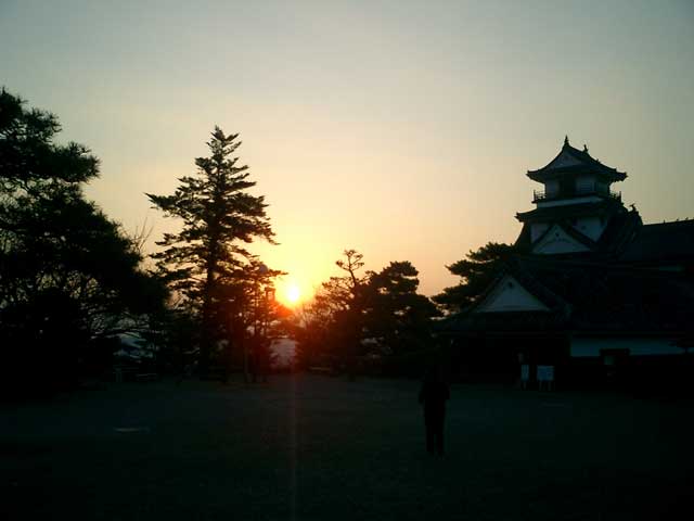 高知城 1月2日の日の出