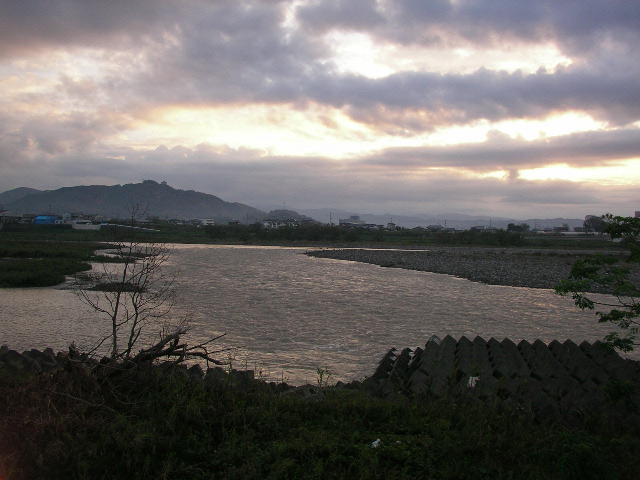 物部川、三宝山、古生代~中生代の地層