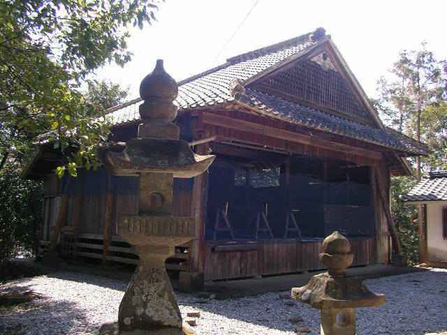 八代の舞台