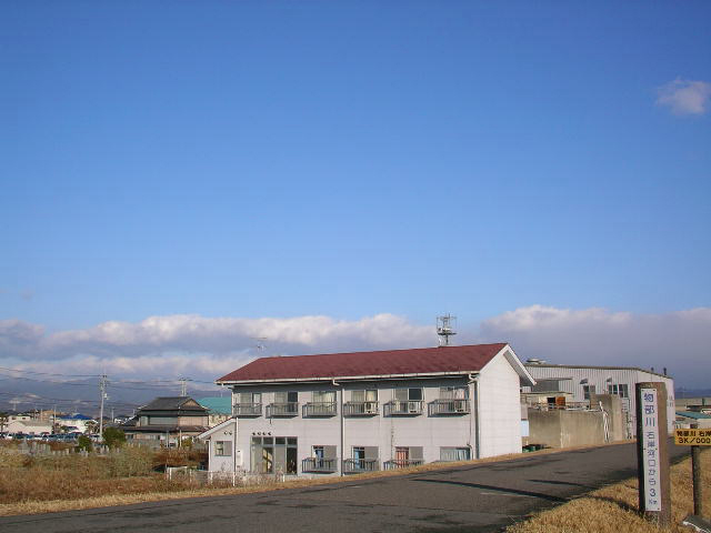 物部川、南国工場の社員寮、四国山脈