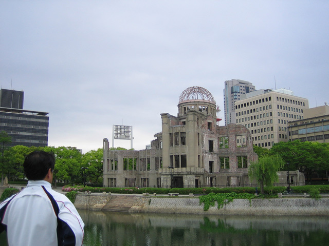 広島、原爆ドーム、広島市民球場