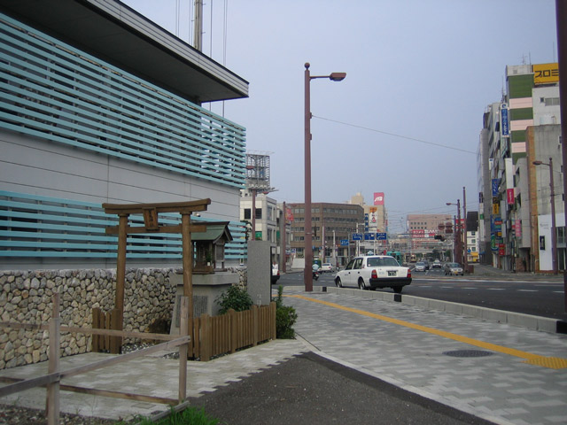 土佐橋、有馬神社と水天宮
