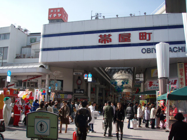 クリスマスの帯屋町、帯屋勘助さん、廣末静一さん