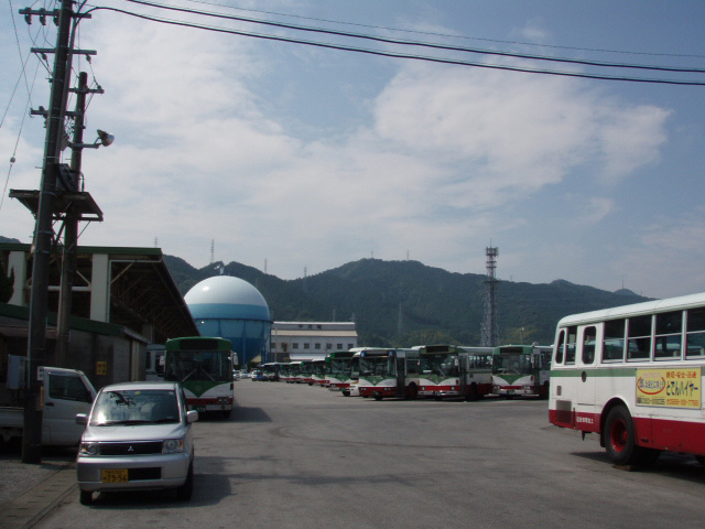 土佐電鉄の桟橋車庫へデジカメを取りに行ってました