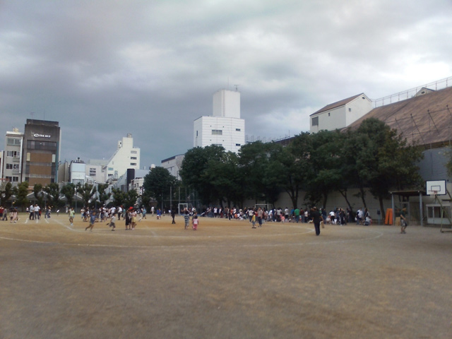 追手前小学校校区区民運動会、街中問題を考える