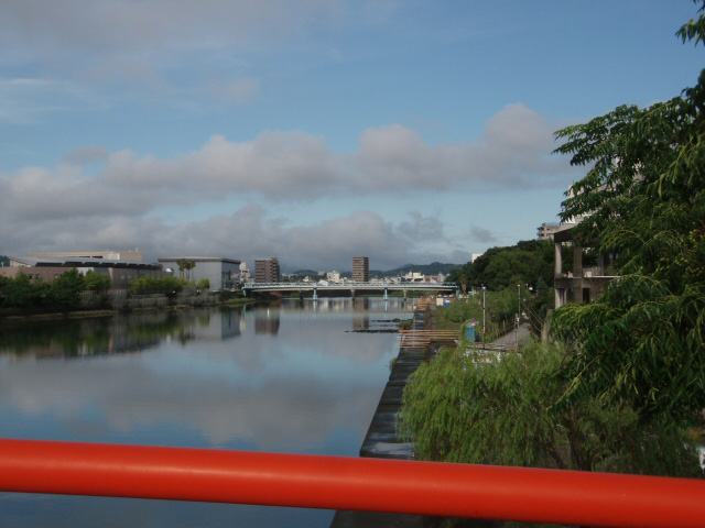 花火大会の後の帯屋町はすごい人出でした