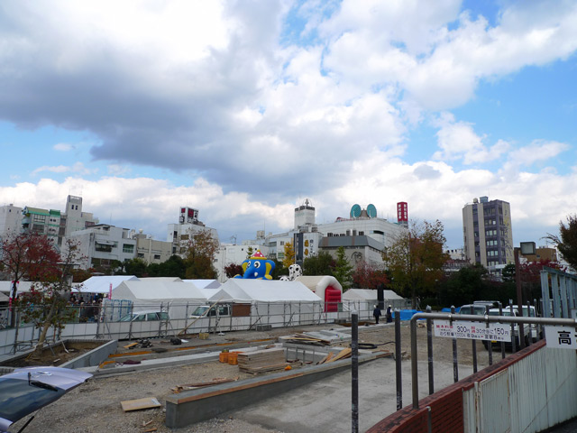 中央公園、JA高知市、常設ステージの工事