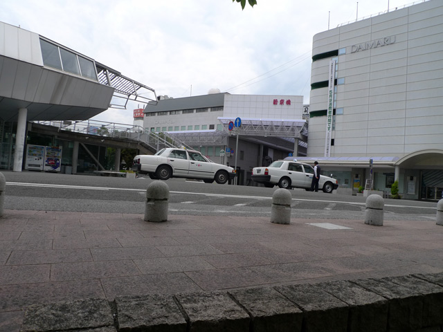 高知大丸さんの前で、街づくりを考える