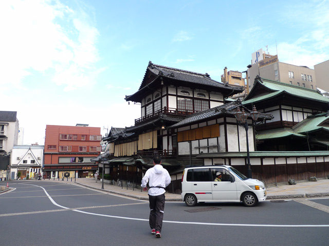 松山、湯築城、伊佐爾波神社、道後温泉本館