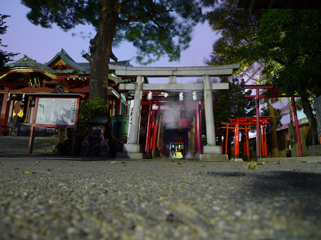 羽田、穴守稲荷さんの朝