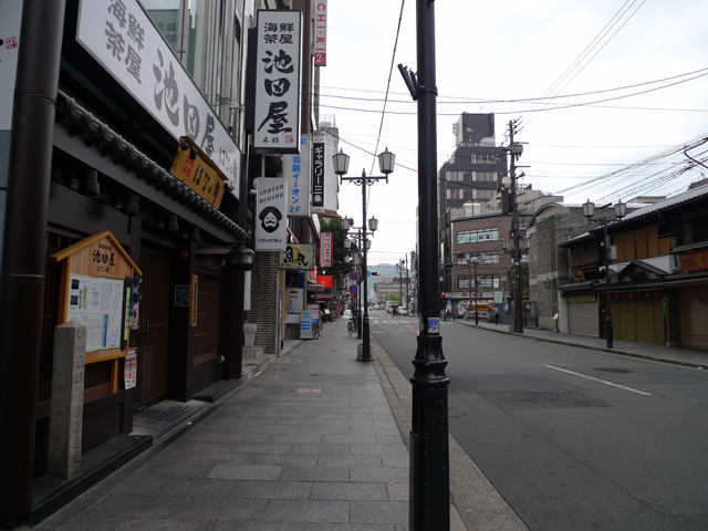 京の朝、歴史は体感せんとわかりません- 2010/06/9(Wed)