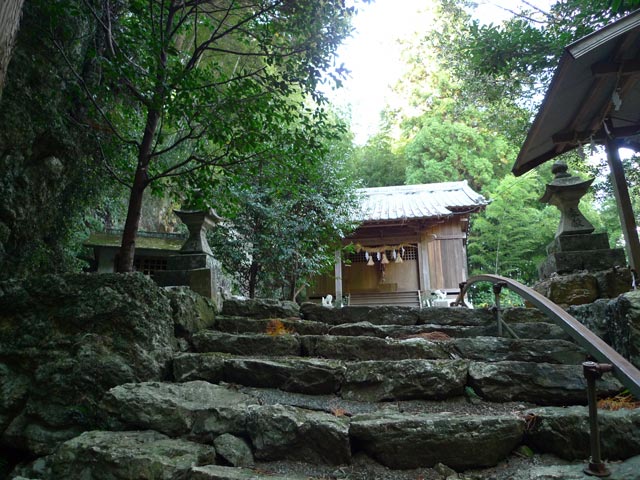 五台山、北側の星神社さんにはモノレールが