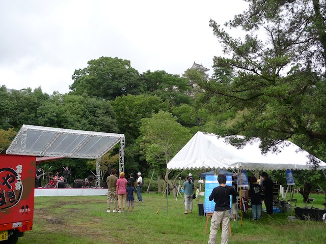 蒸せますが、ラ・ラ・ラ音楽祭