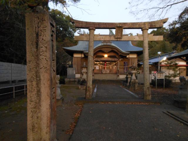 宇佐、八幡宮、瀧ヶ谷に残された1軒