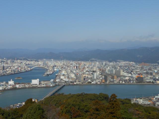 明日で一年