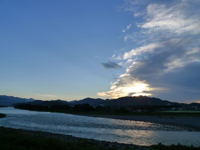 金剛山の夜明け、土佐の有力氏族