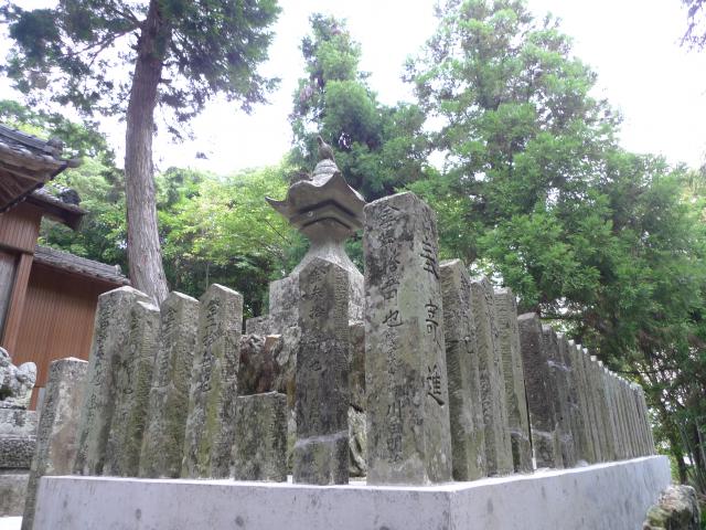 玉垣、ご寄進と、県民性考