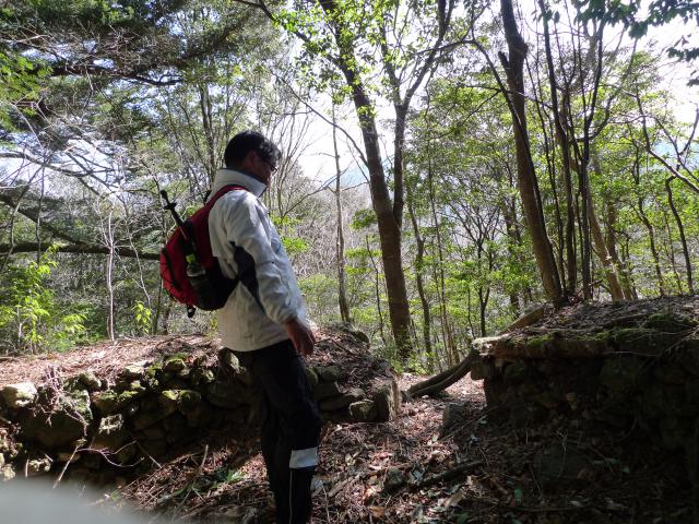 工石山にもあった戦争