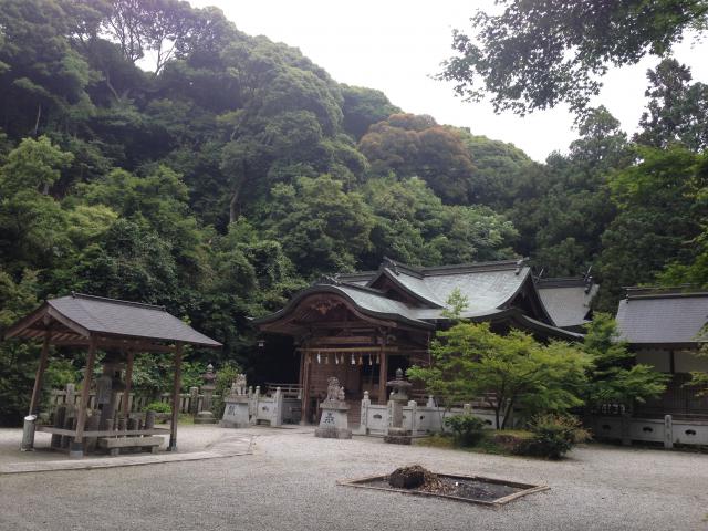 讃岐二宮、大水上神社さん