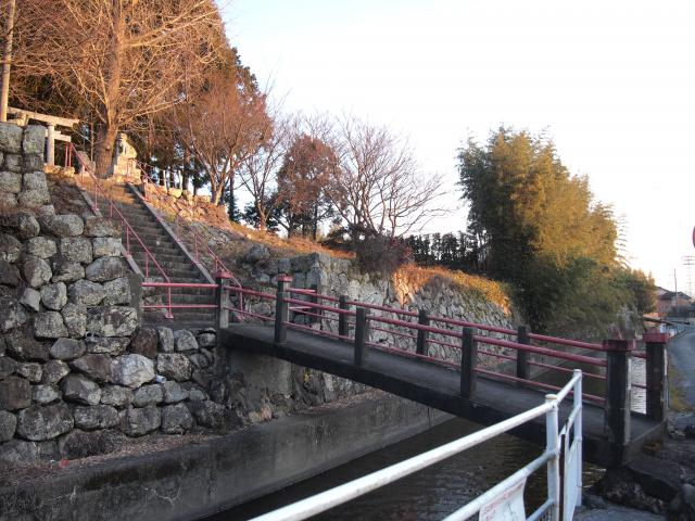 長岡台地、段丘崖、大将軍神社