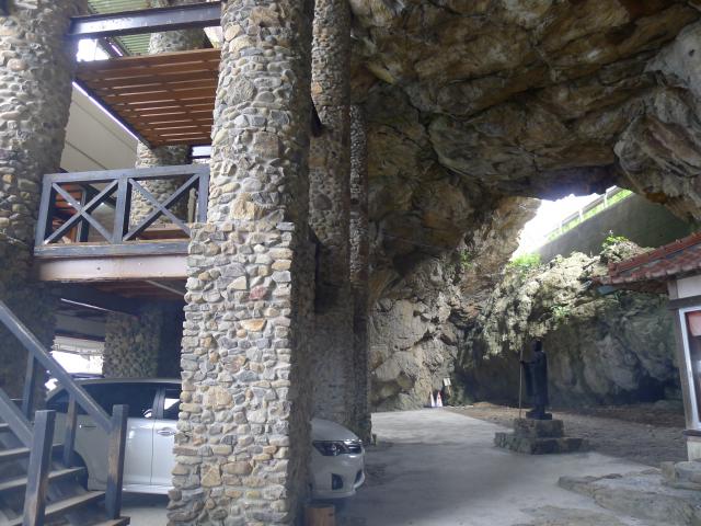 大山岬、岩屋、海食洞