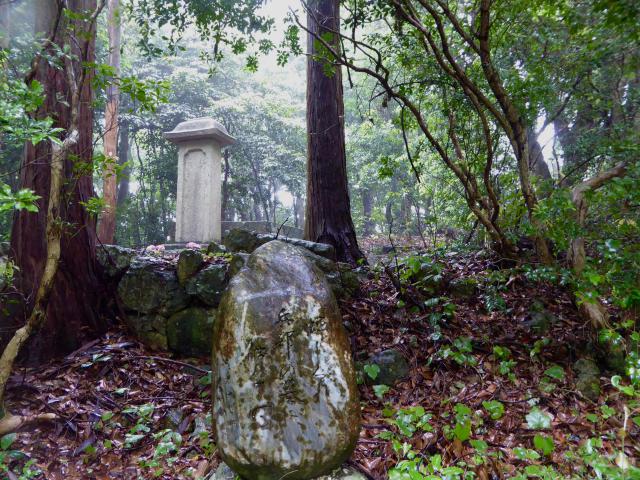 雨の五台山で