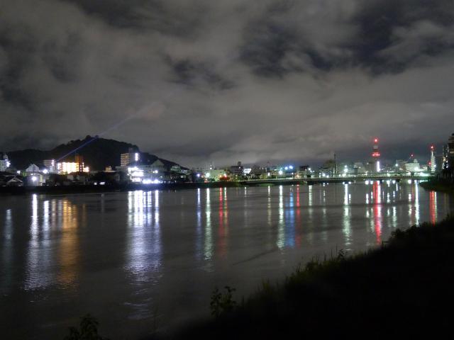 日本の風景、赤い灯青い灯