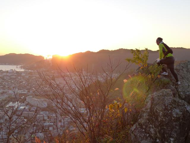ライオン岩の日の出、最近の南嶺