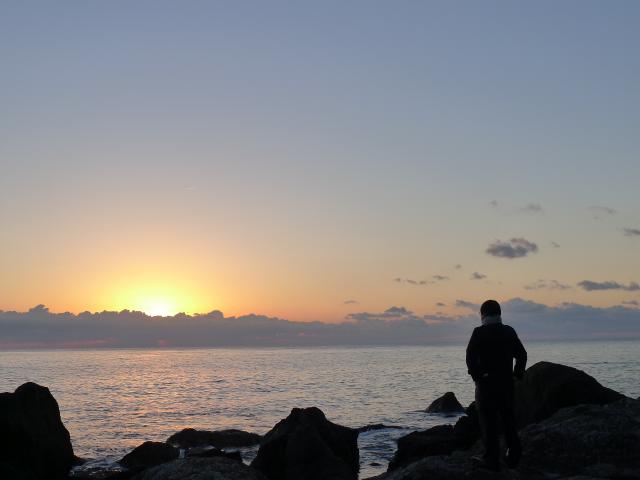 夜明け前の空と海。今年も本当にお世話になりました。
