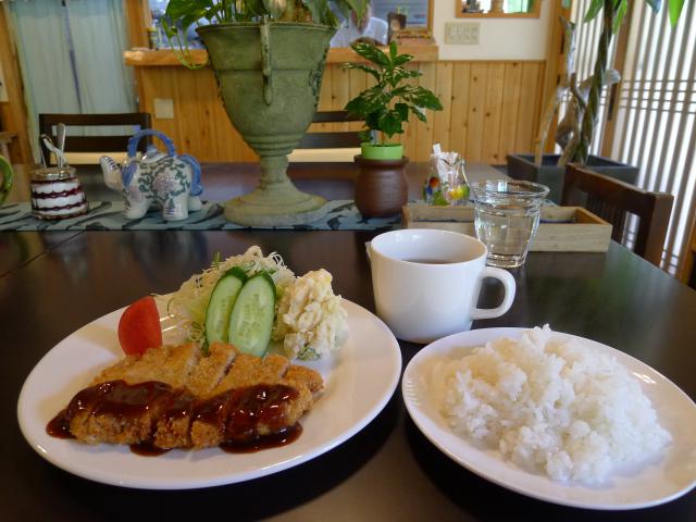 カツレツととんかつとトンテキとビフテキ