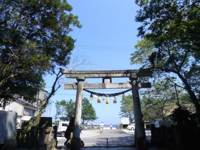 高松駅の風景と久礼八幡宮