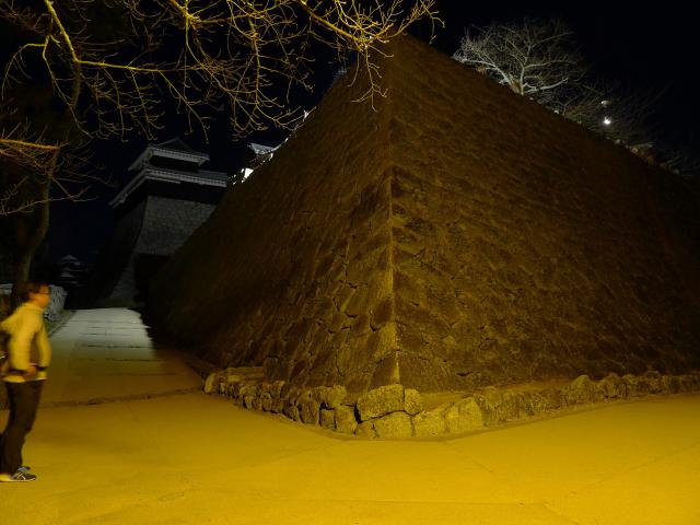 松山城の打ち込みハギと算木積み