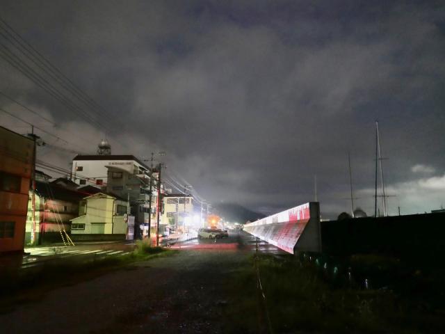 稲荷新地の歴史と記憶