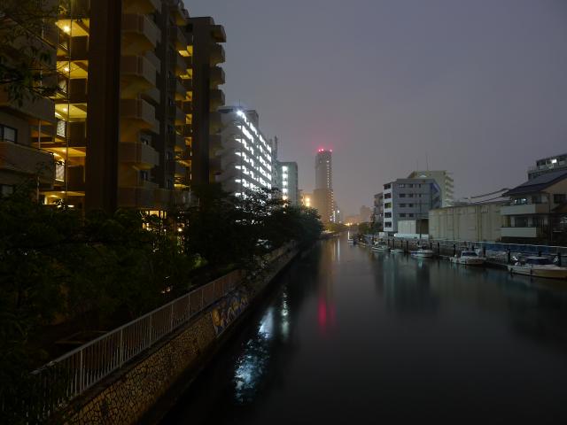 銀河の片隅の朝