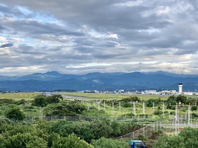 日章の飛行場と赤松さん