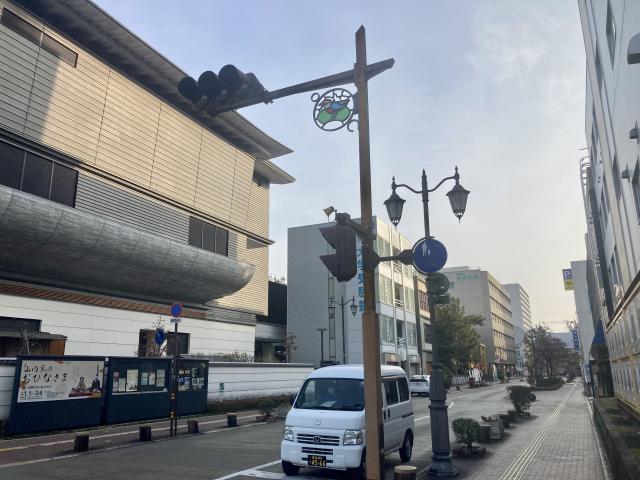 警察署
