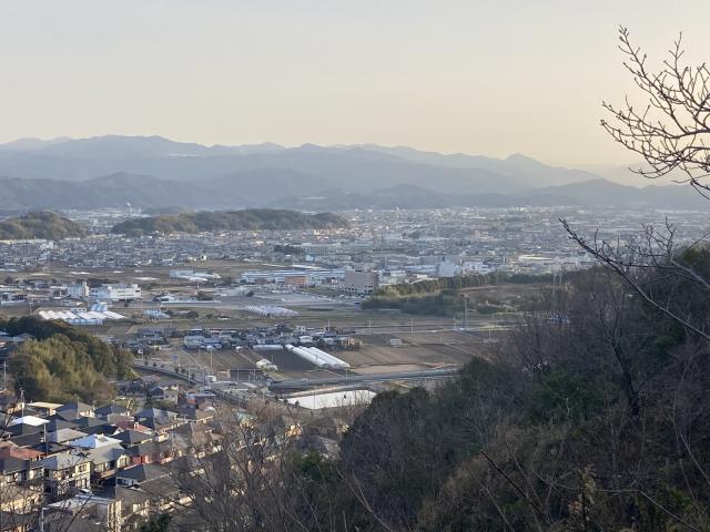 珪石の山