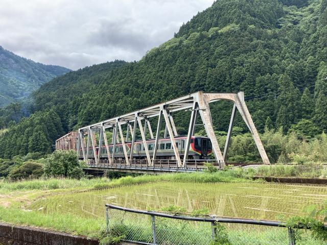 特別急行列車