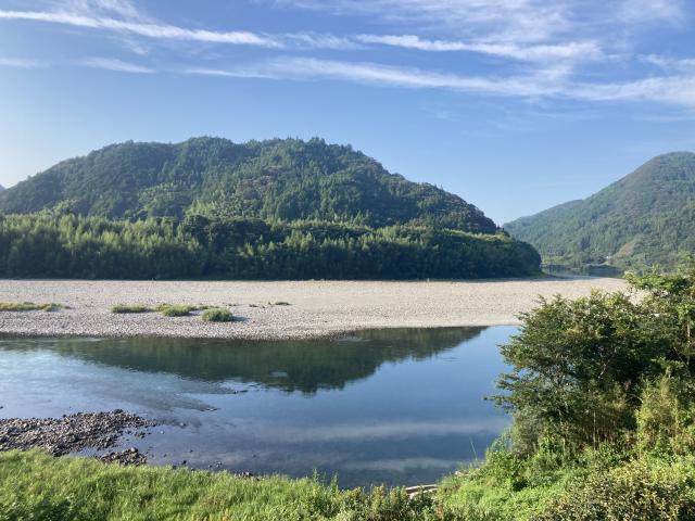 穿入蛇行と鮎
