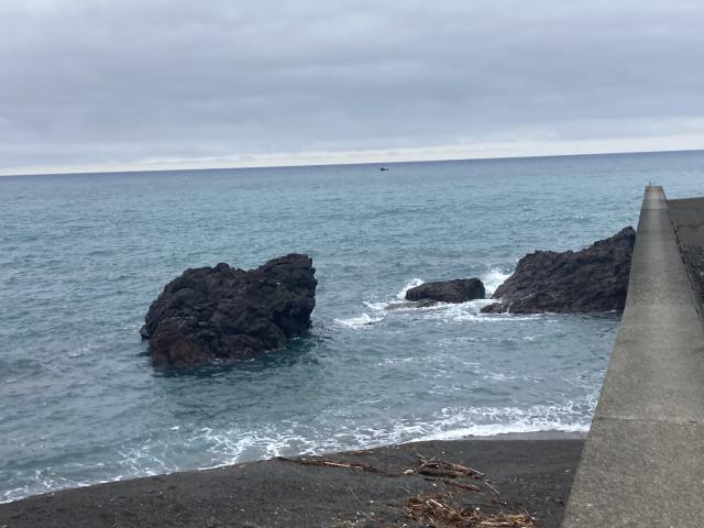 玄武岩とローマ水道とローマ街道と文明と